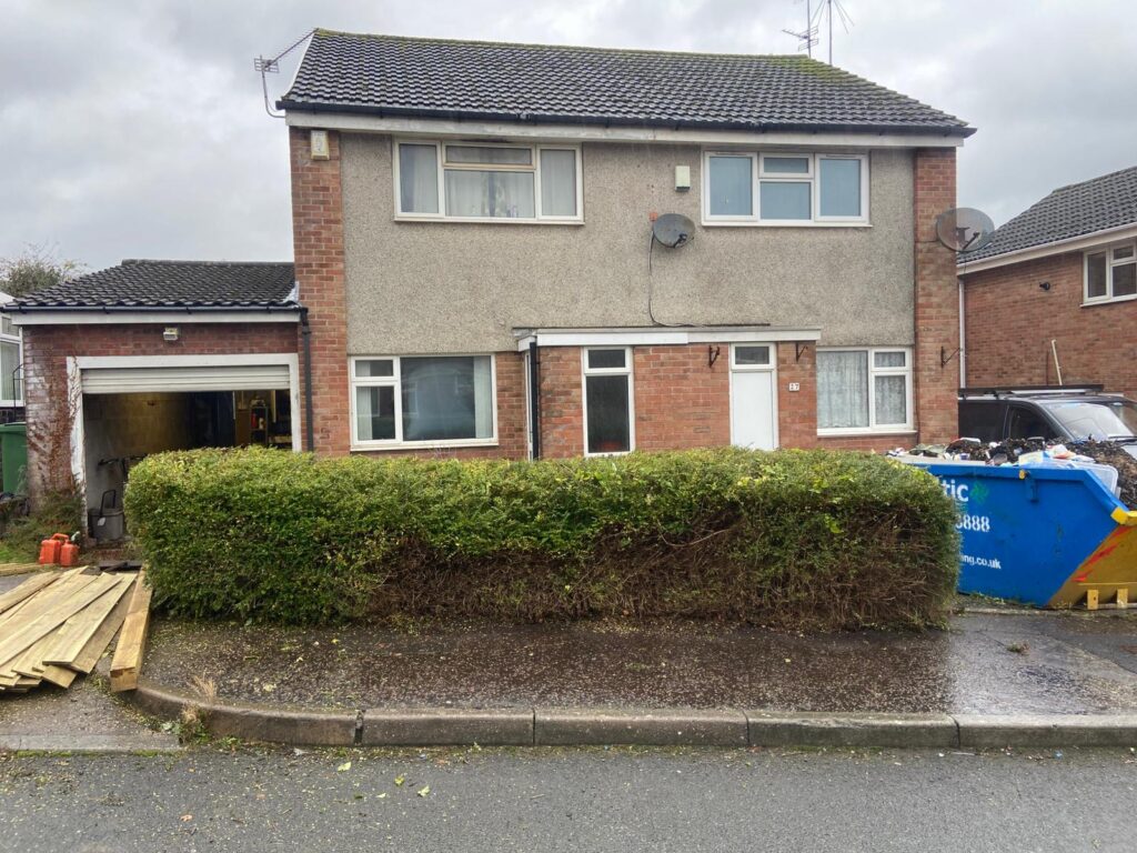 hedge cutting cardiff