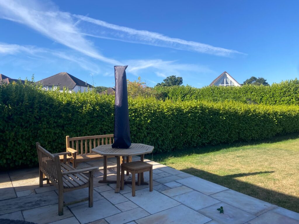 Regular Hedge cutting cardiff